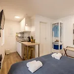 Casa Vlatka-cozy & דירה חוואר