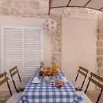 Casa Vlatka-cozy & *